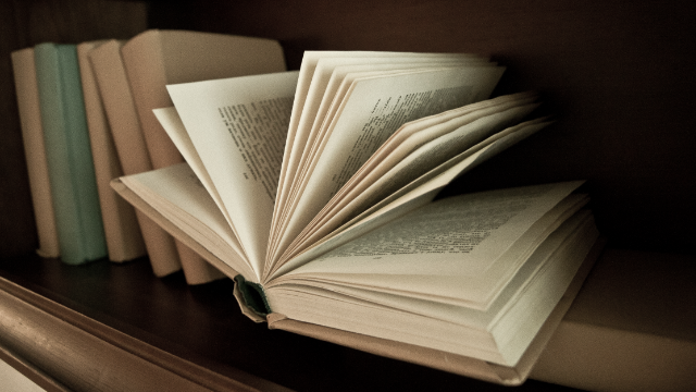 День філолога 2021 Україна: привітання у картинках, віршах