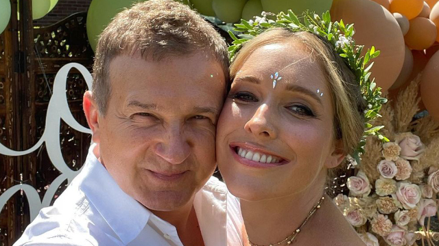 Горбунов влаштував для Осадчої вечірку baby shower