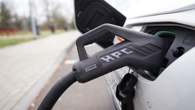 В сети показали первый электрокар Xiaomi: как выглядит MS11 Modena