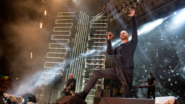 Олег Собчук запропонував стягувати податки з українських артистів, які гастролюють Росією