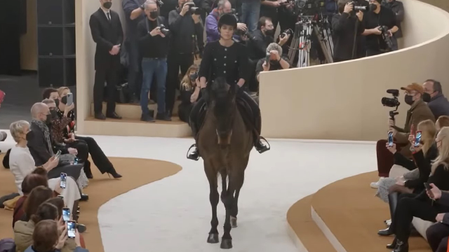 показ Chanel
