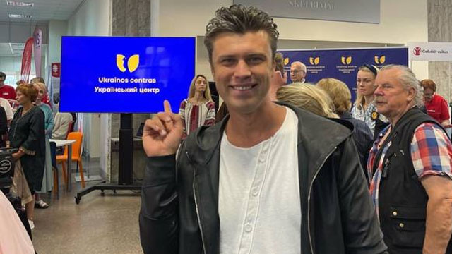 Евгений Хмара стал отцом третий раз: родился сын