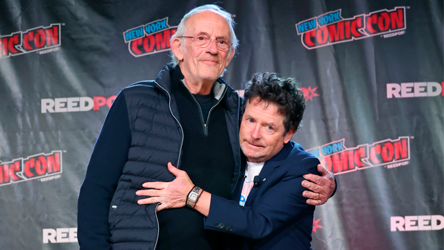 Кристофер Ллойд и Майкл Джей Фокс встретились на Comic Con в Нью-Йорке