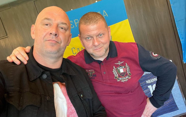 Чтобы потери врага были умножены на 50: звезды поздравили Залужного с юбилеем и показали совместные фото
