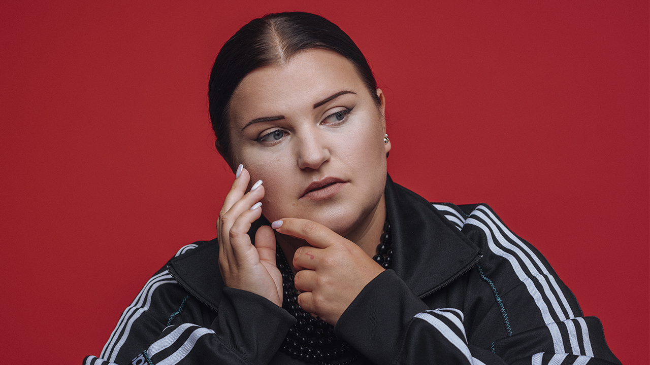 Alyona Alyona