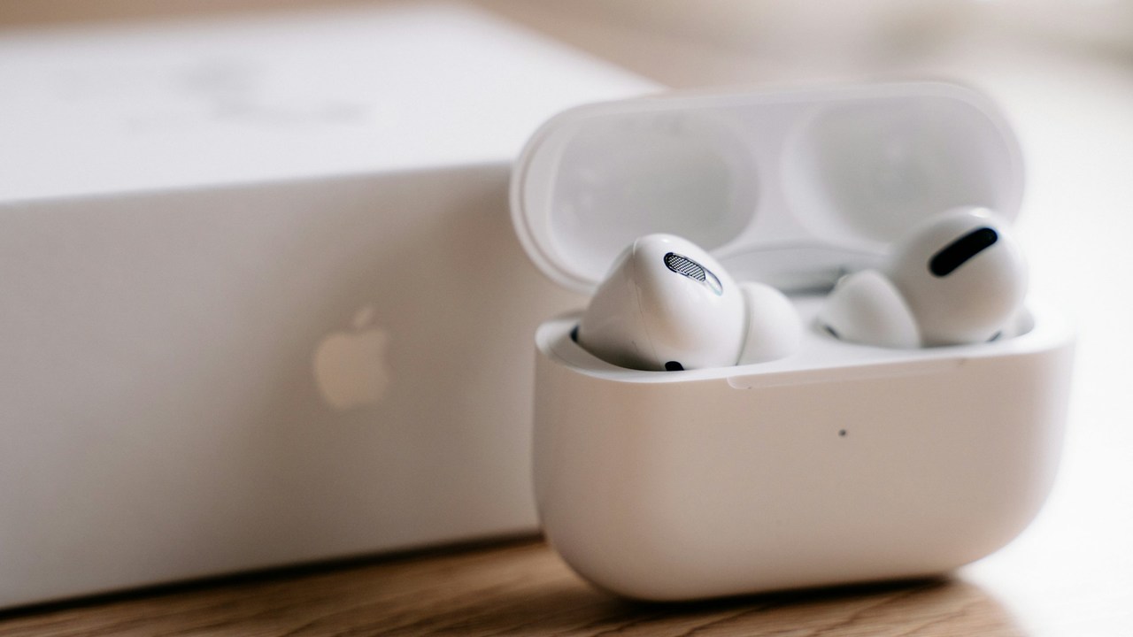 AirPods