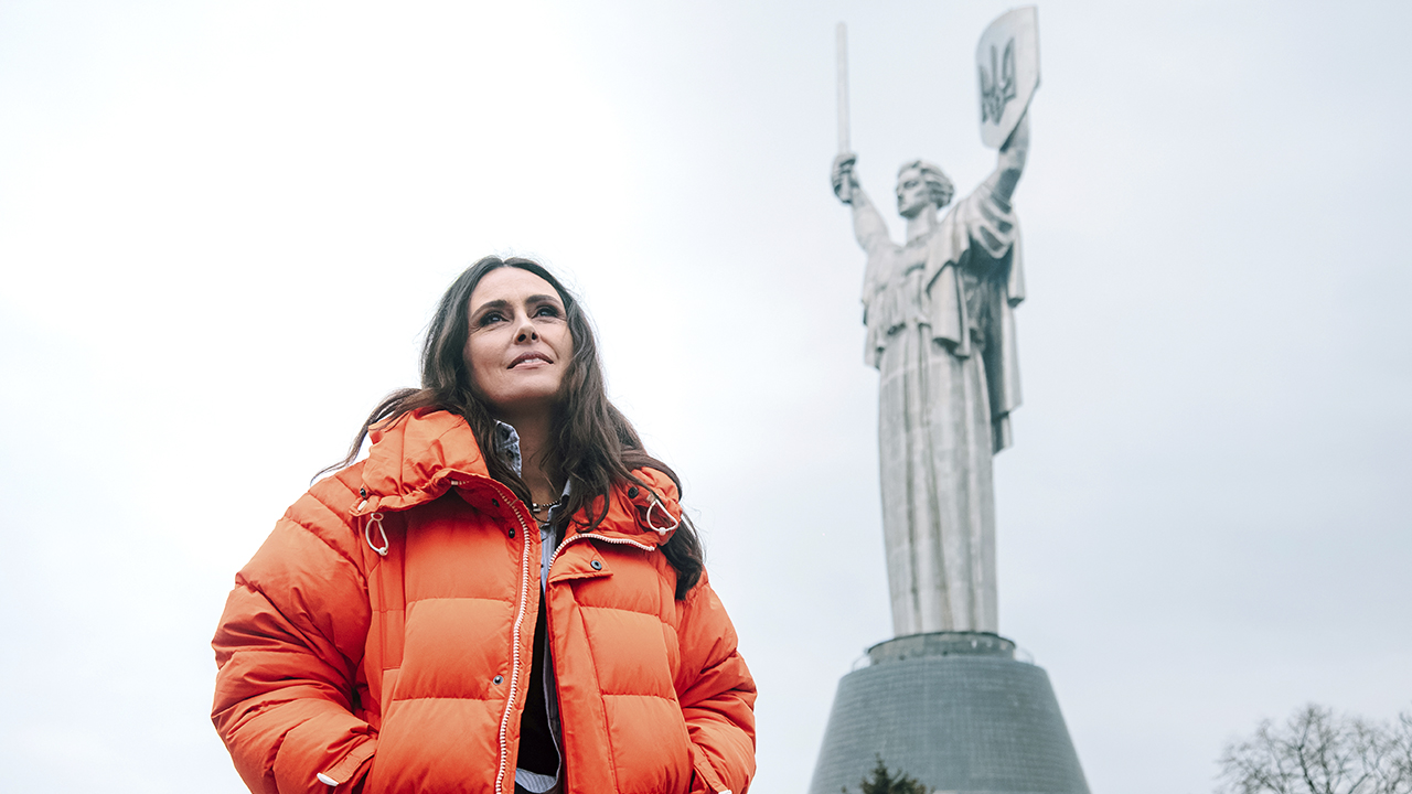 Шарон ден Адель