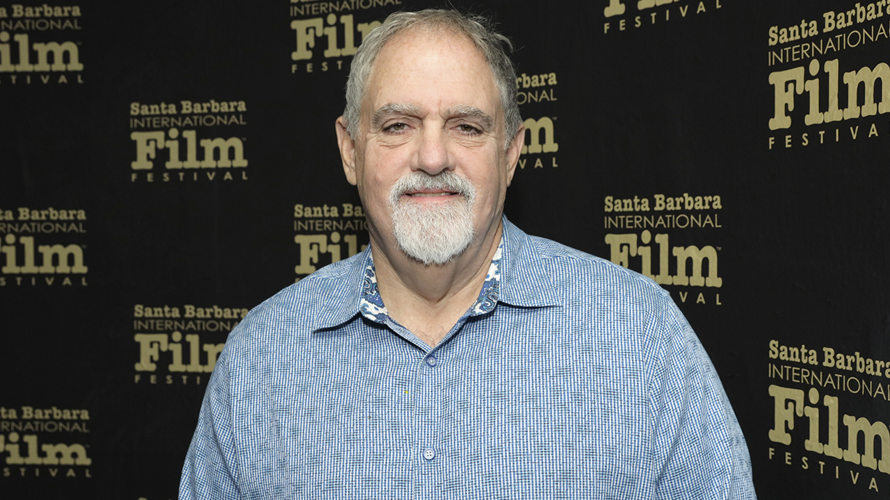 Джон Ландау