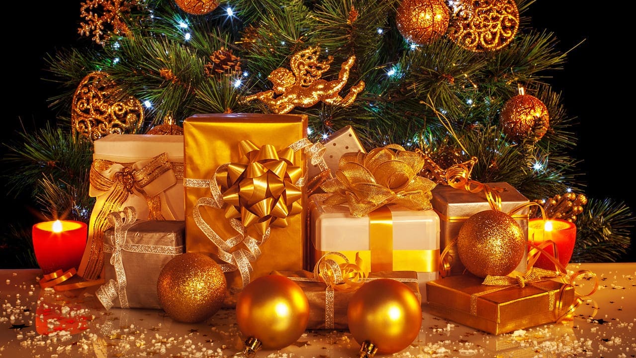 что подарить сестре на новый год