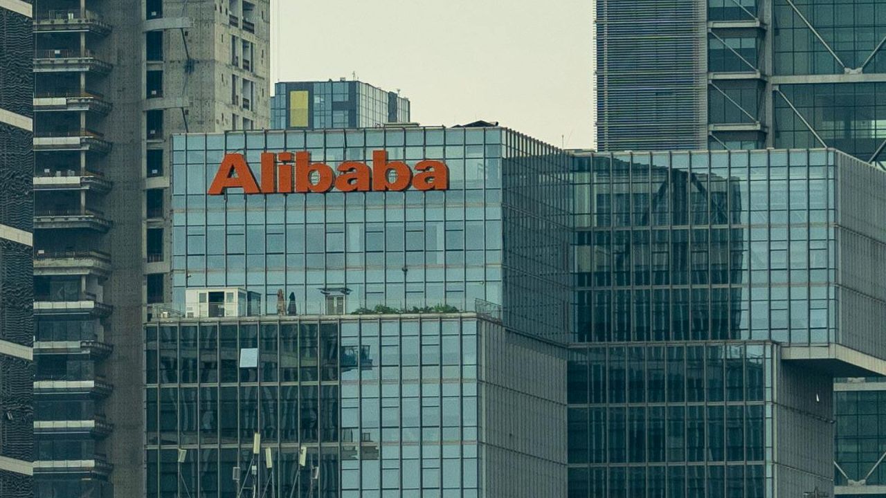 Alibaba випустив власний ШІ